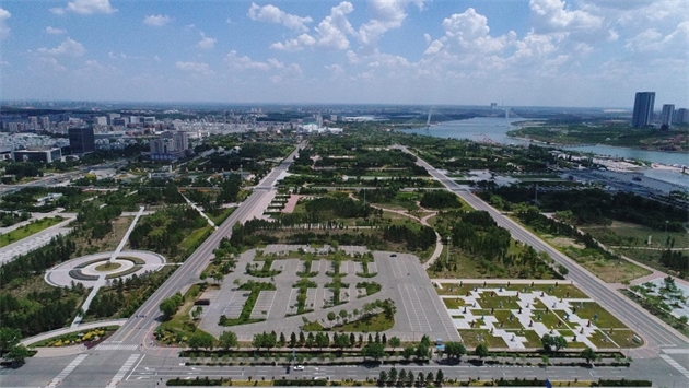 標題：鄂爾多斯站立的文字文化主題公園
瀏覽次數：2461
發表時間：2020-10-16